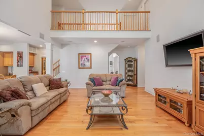 29 Pinehurst Drive, Mount Sinai, NY 11766 - Photo 19