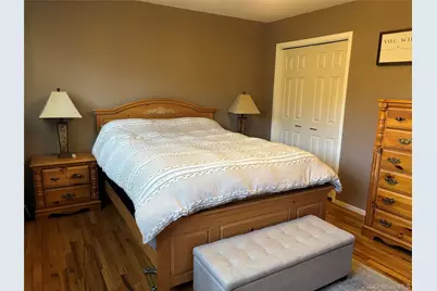 2287 Feuereisen Avenue, Ronkonkoma, NY 11779 - Photo 17