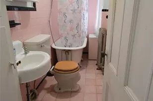 14-10 136th St, College Point, NY 11356 - Photo 19