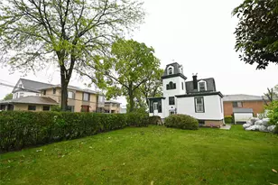 14-10 136th St, College Point, NY 11356 - Photo 3