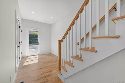 64 Stonehouse Road, Somers, NY 10589 - Photo 5