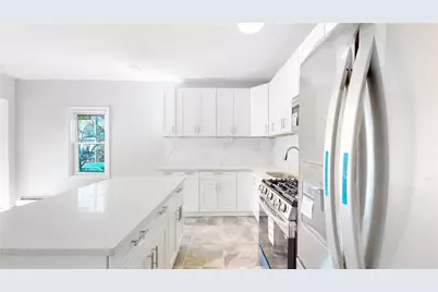 10701 Liverpool Street, Jamaica, NY 11435 - Photo 7