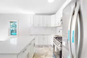 107-01 Liverpool St, Jamaica, NY 11435 - Photo 7