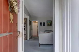 189 Meadowsweet Rd, Mineola, NY 11501 - Photo 3