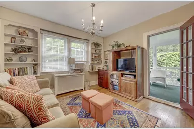 189 Meadowsweet Road, Mineola, NY 11501 - Photo 11