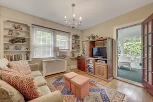 189 Meadowsweet Rd, Mineola, NY 11501 - Photo 11