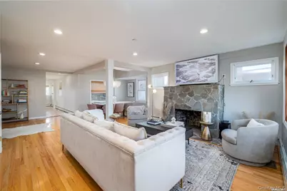 308 Bedell Street, Freeport, NY 11520 - Photo 5