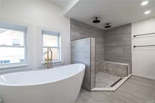 308 Bedell St, Freeport, NY 11520 - Photo 13