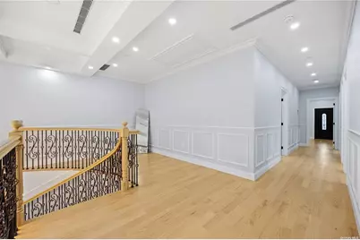 48-06 Glenwood Street, Little Neck, NY 11362 - Photo 13