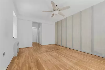 44-55 Kissena Boulevard #3B, Flushing, NY 11355 - Photo 9