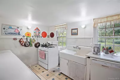 229 Trinity Pass Road, Pound Ridge, NY 10576 - Photo 7