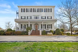 11-20 Shore Rd, Douglaston, NY 11363 - Photo 41