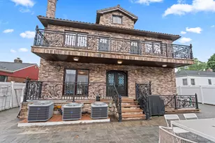 63-41 252nd St, Little Neck, NY 11362 - Photo 33