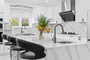 63-41 252nd St, Little Neck, NY 11362 - Photo 13