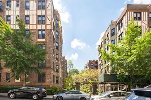 760 Brady Ave Ave, Bronx, NY 10462 - Photo 3