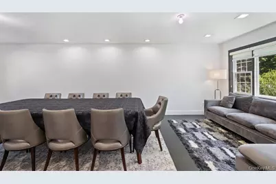 106 S Airmont Road, Suffern, NY 10901 - Photo 17