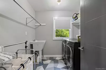 106 S Airmont Road, Suffern, NY 10901 - Photo 31