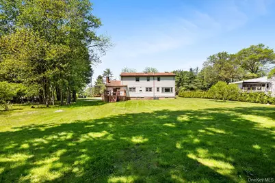 106 S Airmont Road, Suffern, NY 10901 - Photo 3