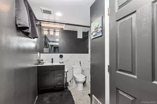 66 Murray Ave, Yonkers, NY 10704 - Photo 17