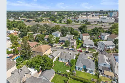 66 Murray Avenue, Yonkers, NY 10704 - Photo 29