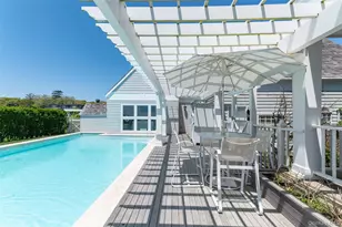 390 Old Montauk Hwy, Montauk, NY 11954 - Photo 11