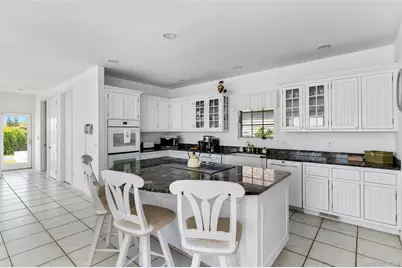 390 Old Montauk Highway, Montauk, NY 11954 - Photo 23