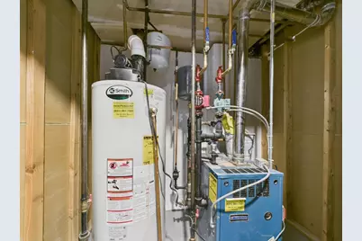 349 E Main Street, Centerport, NY 11721 - Photo 29