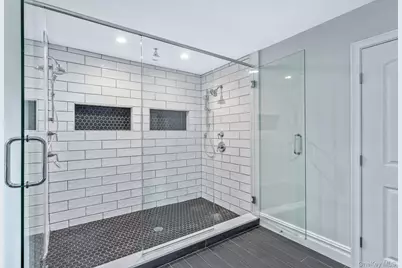 223 Townline Road, Commack, NY 11725 - Photo 21