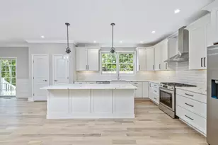 223 Town Line Rd, Commack, NY 11725 - Photo 7