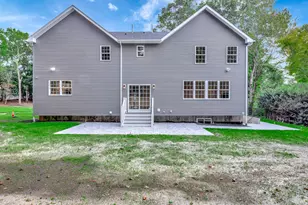 223 Town Line Rd, Commack, NY 11725 - Photo 31