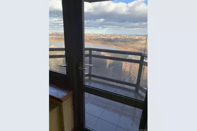 112-01 ,17H Queens Blvd, Forest Hills, NY 11375 - Photo 3