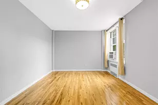 67-30 Clyde St, Forest Hills, NY 11375 - Photo 27