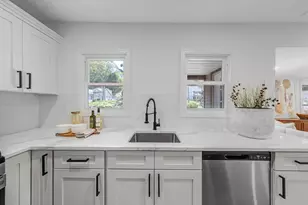 45 Abbott Dr, Huntington, NY 11743 - Photo 11