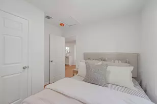 45 Abbott Dr, Huntington, NY 11743 - Photo 17