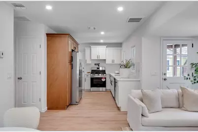 45 Abbott Drive, Huntington, NY 11743 - Photo 9