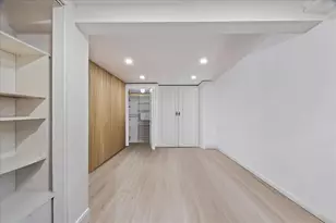 254 Hyatt Ave, Yonkers, NY 10704 - Photo 25