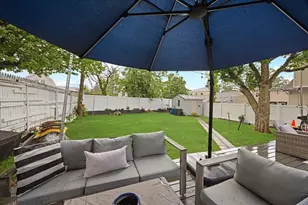 254 Hyatt Ave, Yonkers, NY 10704 - Photo 27