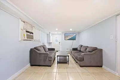 254 Hyatt Avenue, Yonkers, NY 10704 - Photo 19