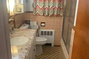 204 Beech St, Valley Stream, NY 11580 - Photo 17