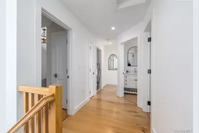 19000 Main Road, Mattituck, NY 11952 - Photo 17