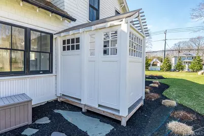 19000 Main Road, Mattituck, NY 11952 - Photo 31