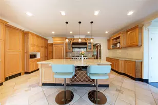 [Address not provided], Bayside, NY 11360 - Photo 9