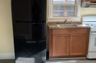 39 Delafield St, Poughkeepsie, NY 12601 - Photo 5