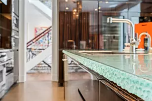 8 Vista Ln, Brookville, NY 11545 - Photo 19