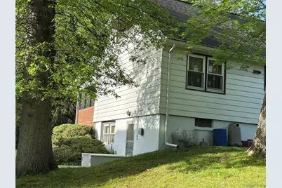 210 Rockland Road, Pearl River, NY 10965 - Photo 5