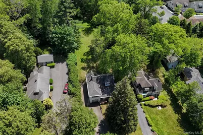 210 Rockland Road, Pearl River, NY 10965 - Photo 9