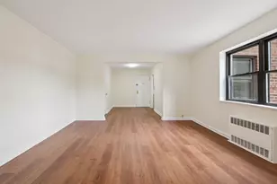 147-10 84th Rd, Briarwood, NY 11435 - Photo 9