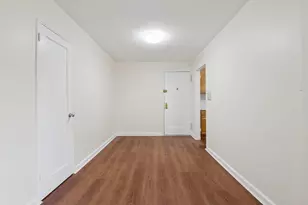 147-10 84th Rd, Briarwood, NY 11435 - Photo 3