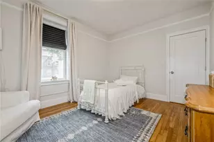 12 Hamilton Pl, Garden City, NY 11530 - Photo 9