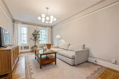 12 Hamilton Place #A-10, Garden City, NY 11530 - Photo 5